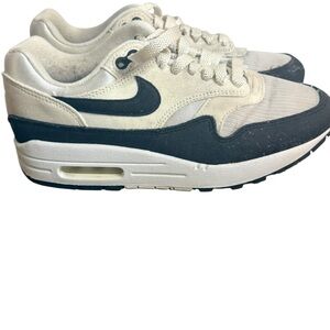 Nike Air Max Cream and Black Sneakers